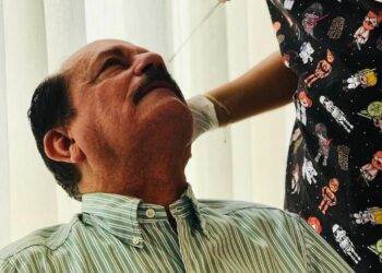 Urgente: aos 70 anos, prefeito de Ribamar é internado às pressas