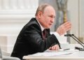 Vladimir Putin reconhece independência dos territórios separatistas pró-Rússia na Ucrânia Vladimir Putin reconhece independência dos territórios separatistas pró-Rússia na Ucrânia