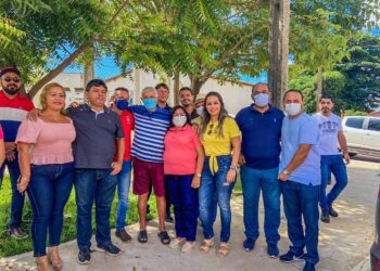 Vereadora Bianca Mendes visita obras em Paço do Lumiar