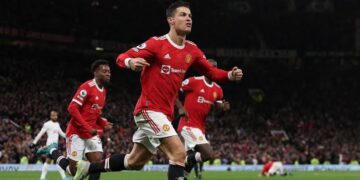 Champions League: Cristiano Ronaldo apela à torcida do United e quer “manter sonho vivo”