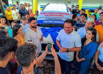 Peritoró: Dr. Júnior e Weverton entregam veículo e equipamentos para o Conselho Tutelar