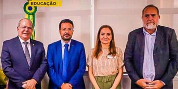 Dep. Hildo Rocha: Parlamentar volta a se reunir com presidente do FNDE