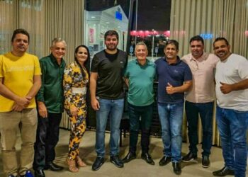 Marreca Filho: Deputado recebe diversos prefeitos aliados em Brasília.