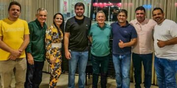 Marreca Filho: Deputado recebe diversos prefeitos aliados em Brasília.