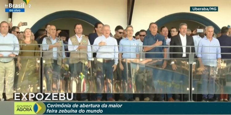 Bolsonaro: Em evento em Minas, presidente convoca aliados, mas pede manifestação pacífica no 1º de Maio Bolsonaro: Em evento em Minas, presidente convoca aliados, mas pede manifestação pacífica no 1º de Maio