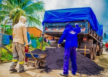 Tuntum: Prefeitura realiza trabalho de recuperação de vias do Município