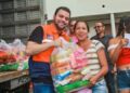 Trizidela do Vale: Prefeito Deibson Balé realiza a entrega de mais cestas básicas para famílias desabrigadas