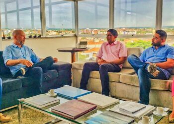 Peritoró: Dr. Júnior e equipe de professores da cidade realizam intercâmbio técnico com Prefeitura de Sobral-CE