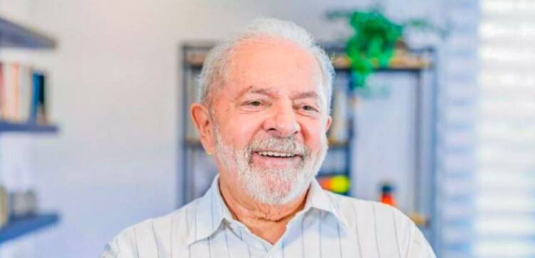 Eleições 2022: PT, PCdoB e PV oficializam Federação ‘Brasil da Esperança’ em torno de Lula Eleições 2022: PT, PCdoB e PV oficializam Federação ‘Brasil da Esperança’ em torno de Lula