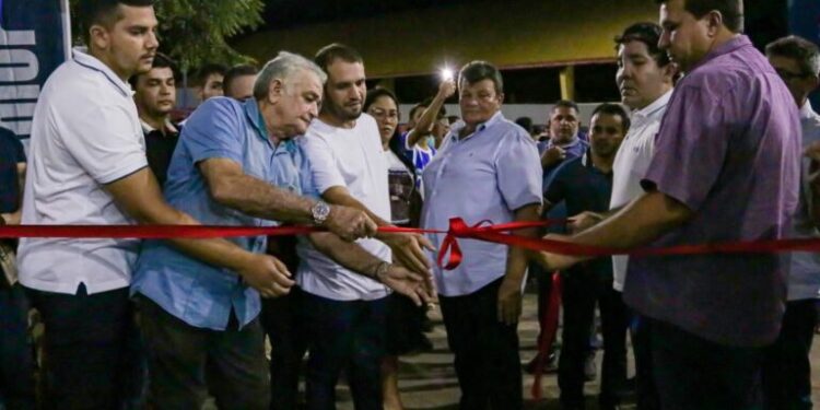 Tuntum: Fernando Pessoa entrega ginásio Ofileno Leda totalmente recuperado Tuntum: Fernando Pessoa entrega ginásio Ofileno Leda totalmente recuperado