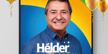 Helder Aragão: O Prefeito de Anajatuba assoprou as velinhas.