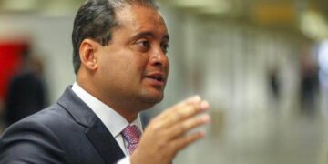 Alegria: Weverton comemora apoio de Josimar