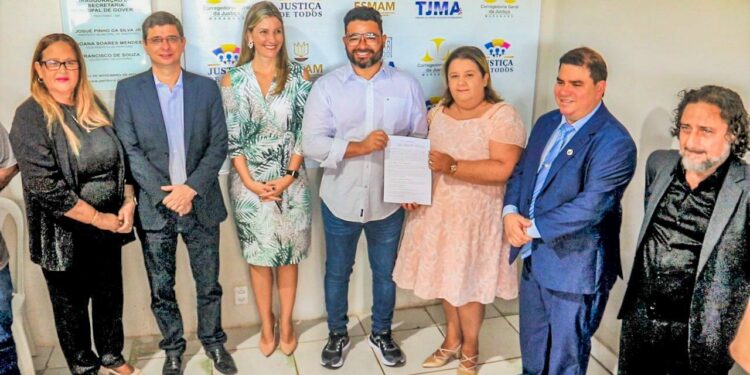 Peritoró: Prefeitura e TJMA entregam para população a Sala da Justiça Itinerante do município