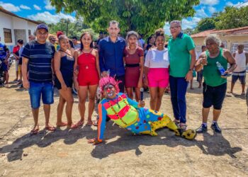 Cedral: Cavalgada e manobras radicais no segundo dia de festa e comemoração ao aniversário da cidade