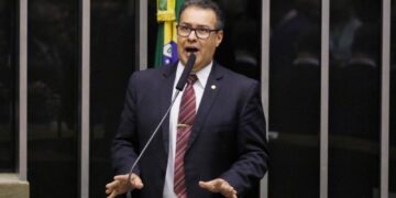 Eleições 2022: ‘Tenho confiança que Bolsonaro será reeleito pelas urnas eletrônicas’, diz vice-presidente do PL