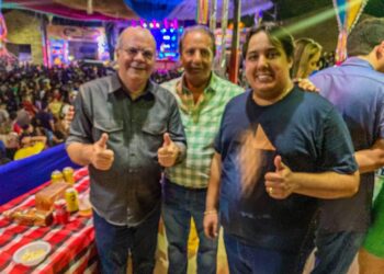 Hildo Rocha: Deputado prestigia o arraial nossa gente em Magalhães de Almeida