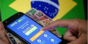 Auxílio Brasil: Governo antecipa pagamento da parcela de agosto