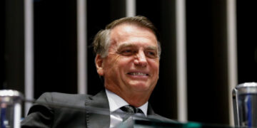 Eleições 2022: Em plano de governo, Bolsonaro promete reformas e reafirma correção da tabela do IR