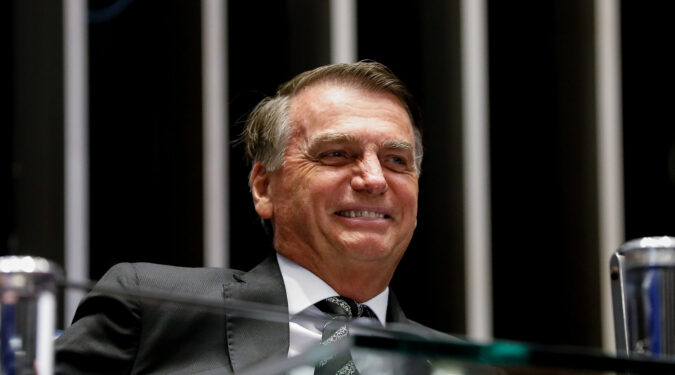 Eleições 2022: Em plano de governo, Bolsonaro promete reformas e reafirma correção da tabela do IR Eleições 2022: Em plano de governo, Bolsonaro promete reformas e reafirma correção da tabela do IR