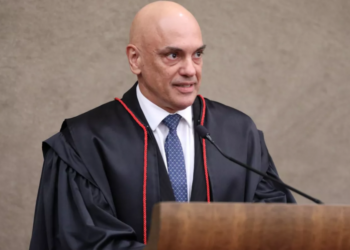 Posse: Alexandre de Moraes assume presidência do TSE