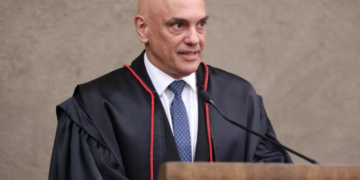 Posse: Alexandre de Moraes assume presidência do TSE