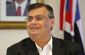 Dino sugere que Forças Armadas desistam de cuidar das eleições