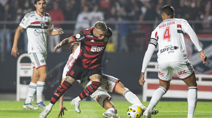 São Paulo X Flamengo: Times estão empatados em duelos de mata-mata; veja retrospecto São Paulo X Flamengo: Times estão empatados em duelos de mata-mata; veja retrospecto