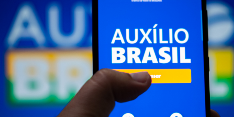 Governo Federal: Governo publica regras de empréstimo consignado para beneficiários do Auxílio Brasil Governo Federal: Governo publica regras de empréstimo consignado para beneficiários do Auxílio Brasil