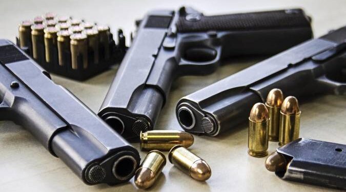 Eleições 2022: TSE proíbe transporte de armas e munições no dia das eleições, um dia antes e um dia depois Eleições 2022: TSE proíbe transporte de armas e munições no dia das eleições, um dia antes e um dia depois