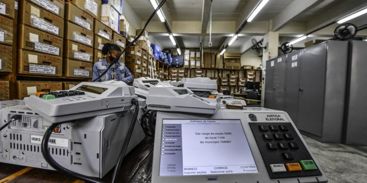 Eleições 2022: Saiba como funciona o voto em trânsito Eleições 2022: Saiba como funciona o voto em trânsito