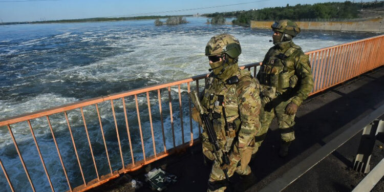 Internacional: Rússia acusa Ucrânia de matar moradores de Kherson durante operação de retirada Internacional: Rússia acusa Ucrânia de matar moradores de Kherson durante operação de retirada