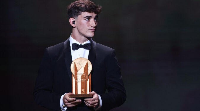 Pemiação: Gavi, do Barcelona, conquista o prêmio Golden Boy 2022 Pemiação: Gavi, do Barcelona, conquista o prêmio Golden Boy 2022