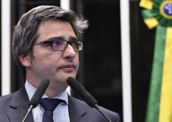 Carlos Portinho: Senador quer que TSE faça balanço geral das eleições ‘Transparência para população’