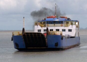 Travessia: Ferryboat José Humberto é autorizado pela Capitania dos Portos para retomar operação