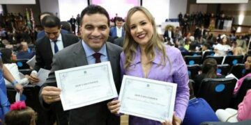 Diplomação: Primeiro casal de deputado federal eleito no Brasil é diplomado no Maranhão