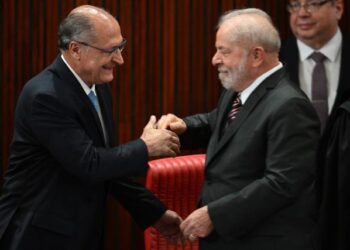 Diplomação: Lula e Alckmin são diplomados no TSE