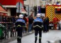 Paris: Tiroteio deixa três mortos e três feridos; polícia prende homem de 69 anos Paris: Tiroteio deixa três mortos e três feridos; polícia prende homem de 69 anos