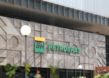 Economia: Petrobras teria perdido 30% em valor de mercado desde outubro, aponta consultora