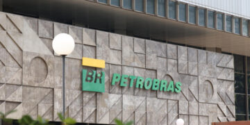 Economia: Petrobras teria perdido 30% em valor de mercado desde outubro, aponta consultora