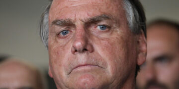 TSE: Tribunal torna Bolsonaro e mais 8 aliados réus por colocar dúvidas sobre o processo eleitoral