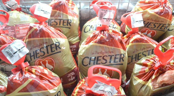 Fim de ano: Preço dos produtos para ceia de Natal sobe cerca de 10% no país, mas supermercados projetam aumento das compras Fim de ano: Preço dos produtos para ceia de Natal sobe cerca de 10% no país, mas supermercados projetam aumento das compras