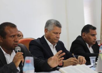 ICATU: Prefeito participa da sessão de encerramento da câmara e tem trabalho reconhecido de forma unânime