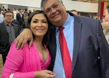 Anapurus: Prefeita Vanderly esteve presente na cerimônia de diplomação