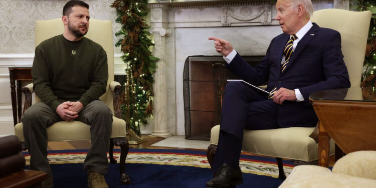 Apoio: Biden promete mais ajuda à Ucrânia durante reunião com Zelensky na Casa Branca Apoio: Biden promete mais ajuda à Ucrânia durante reunião com Zelensky na Casa Branca