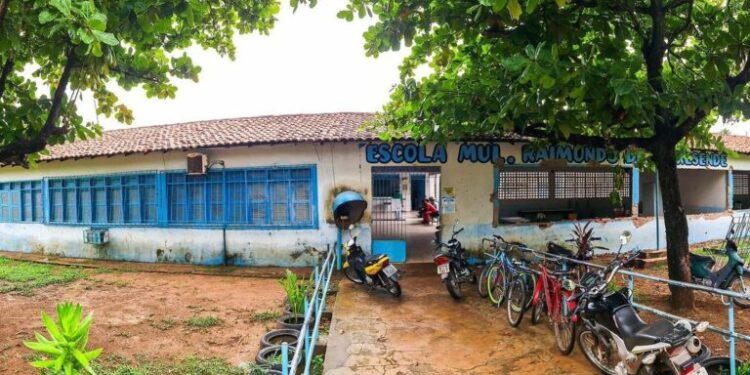 Coelho Neto: Prefeito Bruno Silva intensifica ações de requalificação das escolas do município Coelho Neto: Prefeito Bruno Silva intensifica ações de requalificação das escolas do município