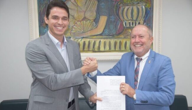 Ivo Rezende: Presidente da FAMEM dialoga com MP medidas para garantir Carnaval nos municípios Ivo Rezende: Presidente da FAMEM dialoga com MP medidas para garantir Carnaval nos municípios