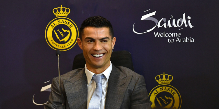 Corinthians: Presidente revela que enviou proposta para CR7 Corinthians: Presidente revela que enviou proposta para CR7