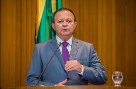 Carlos Brandão: Governador lamenta atos de vandalismo praticados em Brasília