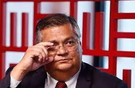 Flávio Dino: Ministro anuncia decreto que altera política de armas