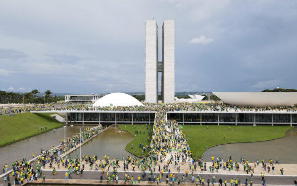 MPF: Ministério investigará atuação da PM do Distrito Federal durante atos de vandalismo em Brasília MPF: Ministério investigará atuação da PM do Distrito Federal durante atos de vandalismo em Brasília